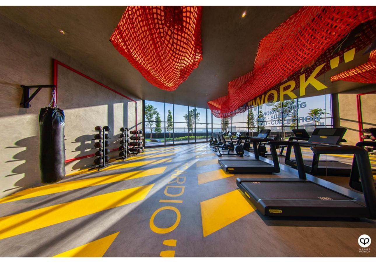 Arte Cheras By Xuites-5 Pax-free Netflix-infinity Pool Pangsapuri *