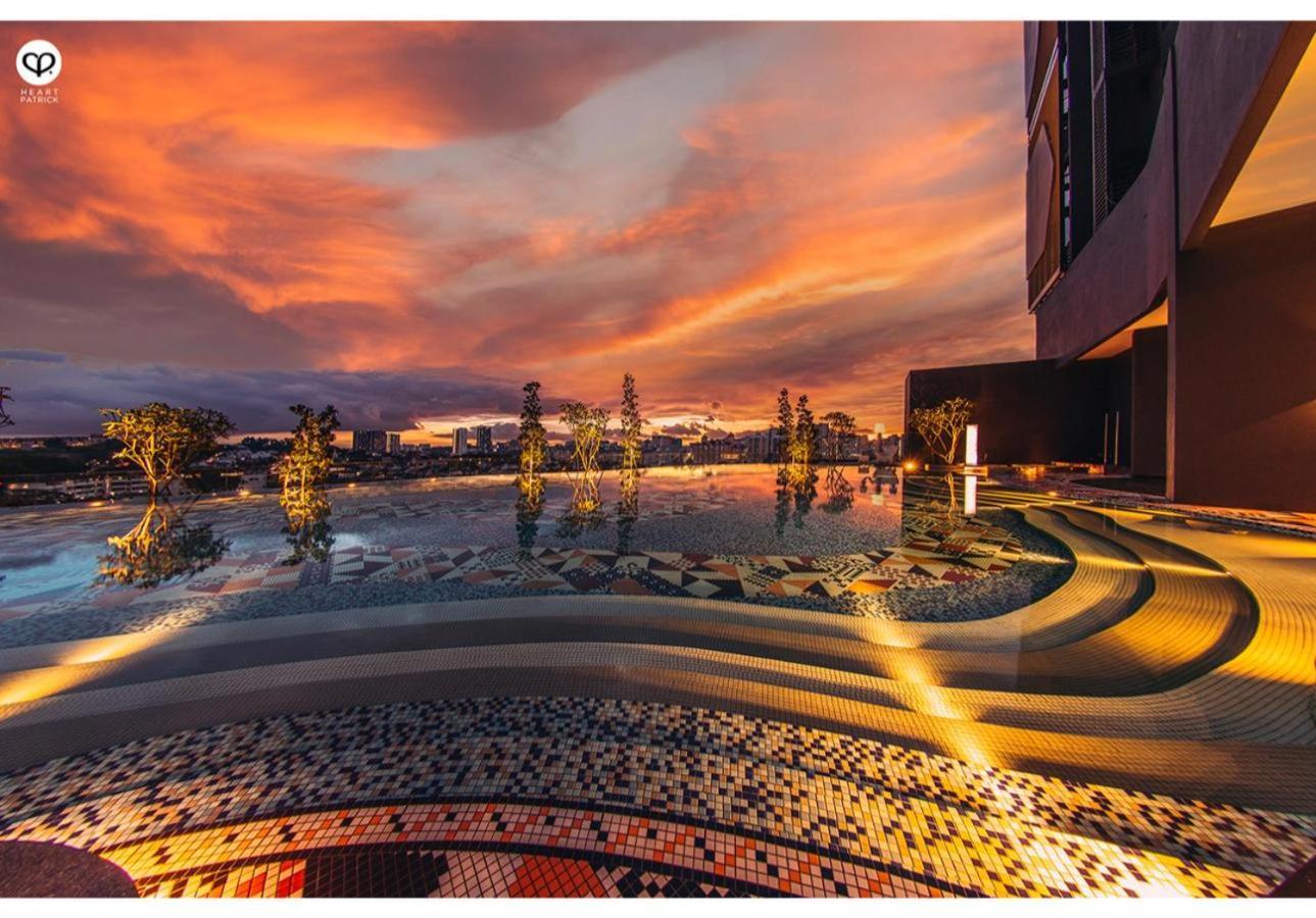 Pangsapuri Arte Cheras By Xuites-5 Pax-free Netflix-infinity Pool